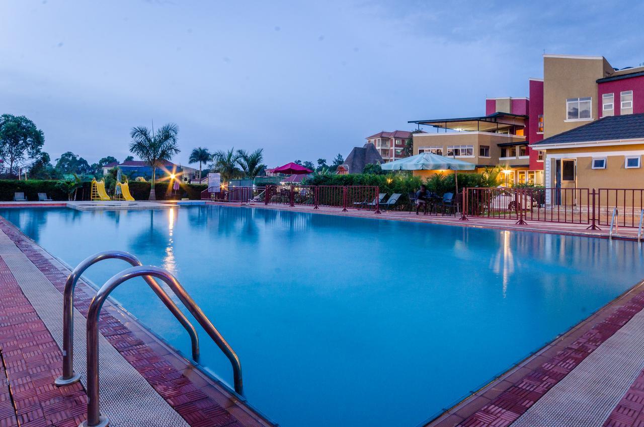 Las Vegas Garden Hotel Kampala Ngoại thất bức ảnh