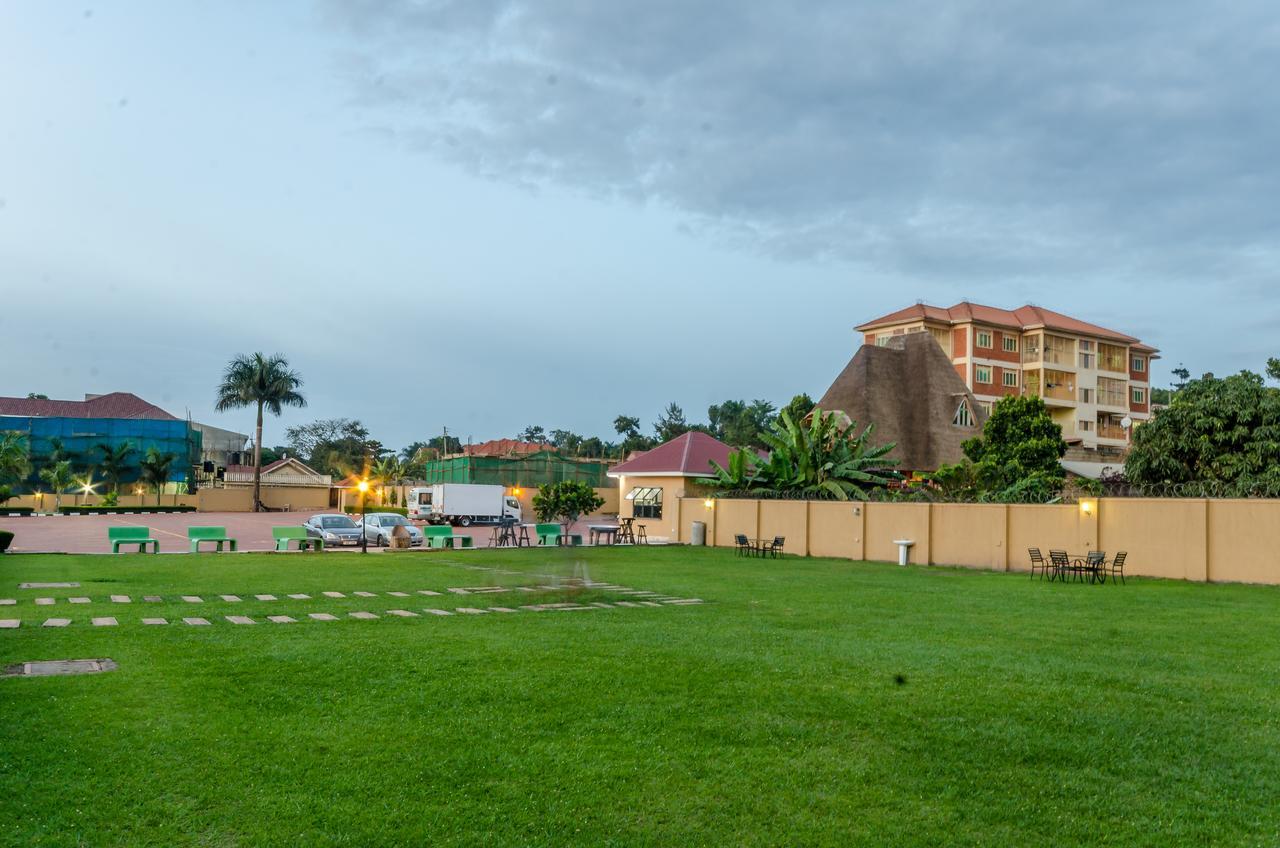 Las Vegas Garden Hotel Kampala Ngoại thất bức ảnh