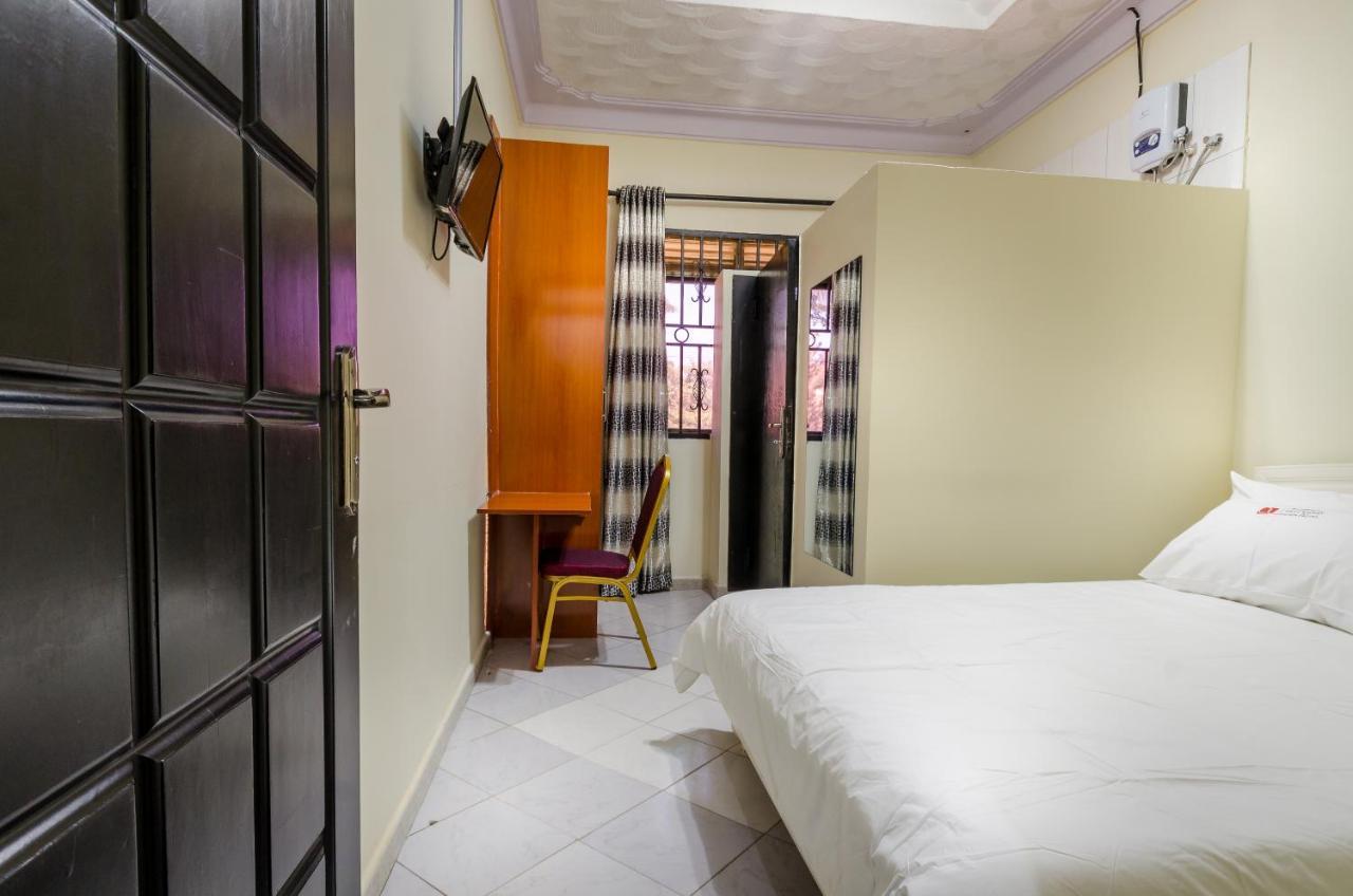 Las Vegas Garden Hotel Kampala Ngoại thất bức ảnh