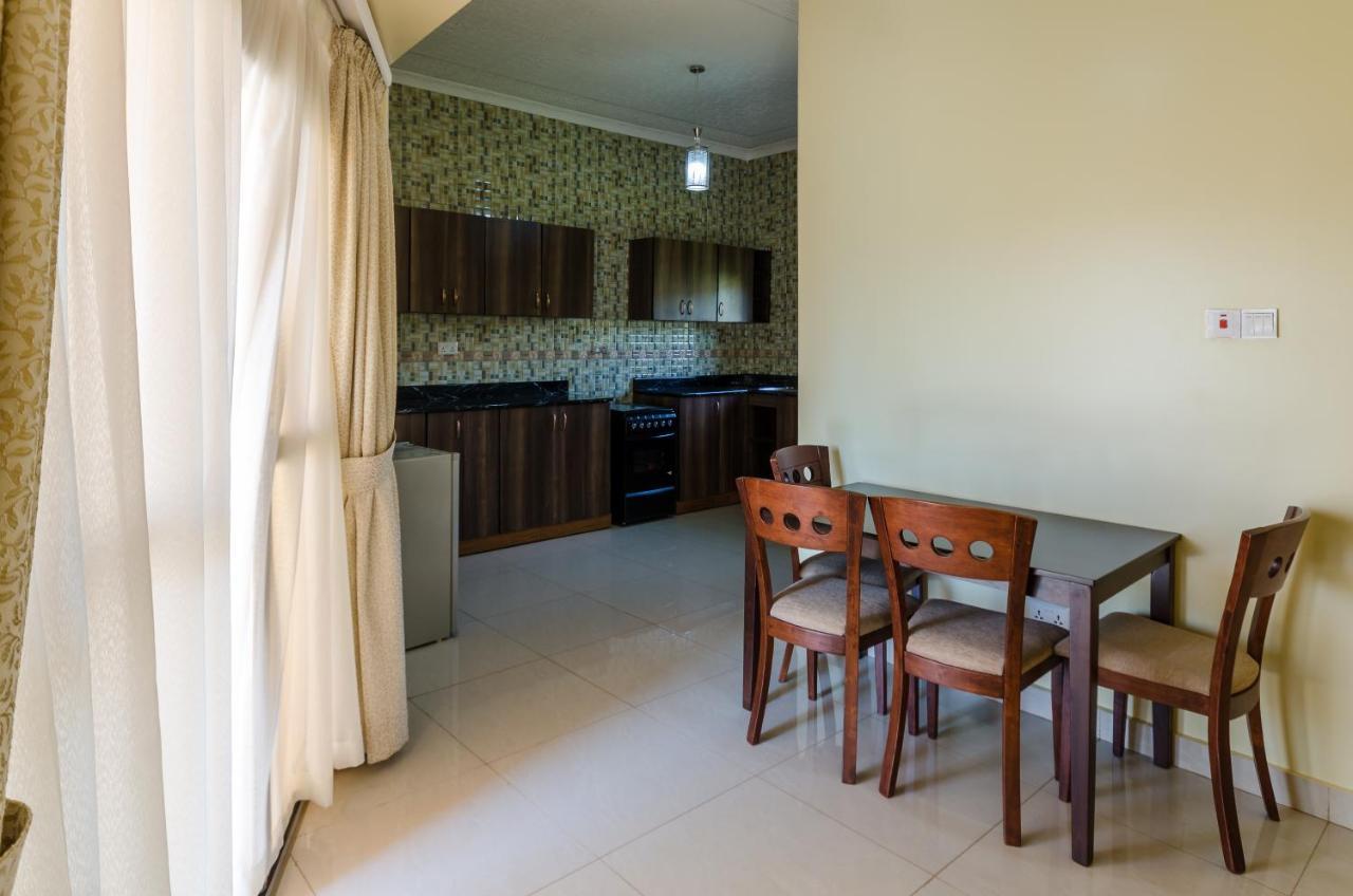 Las Vegas Garden Hotel Kampala Ngoại thất bức ảnh